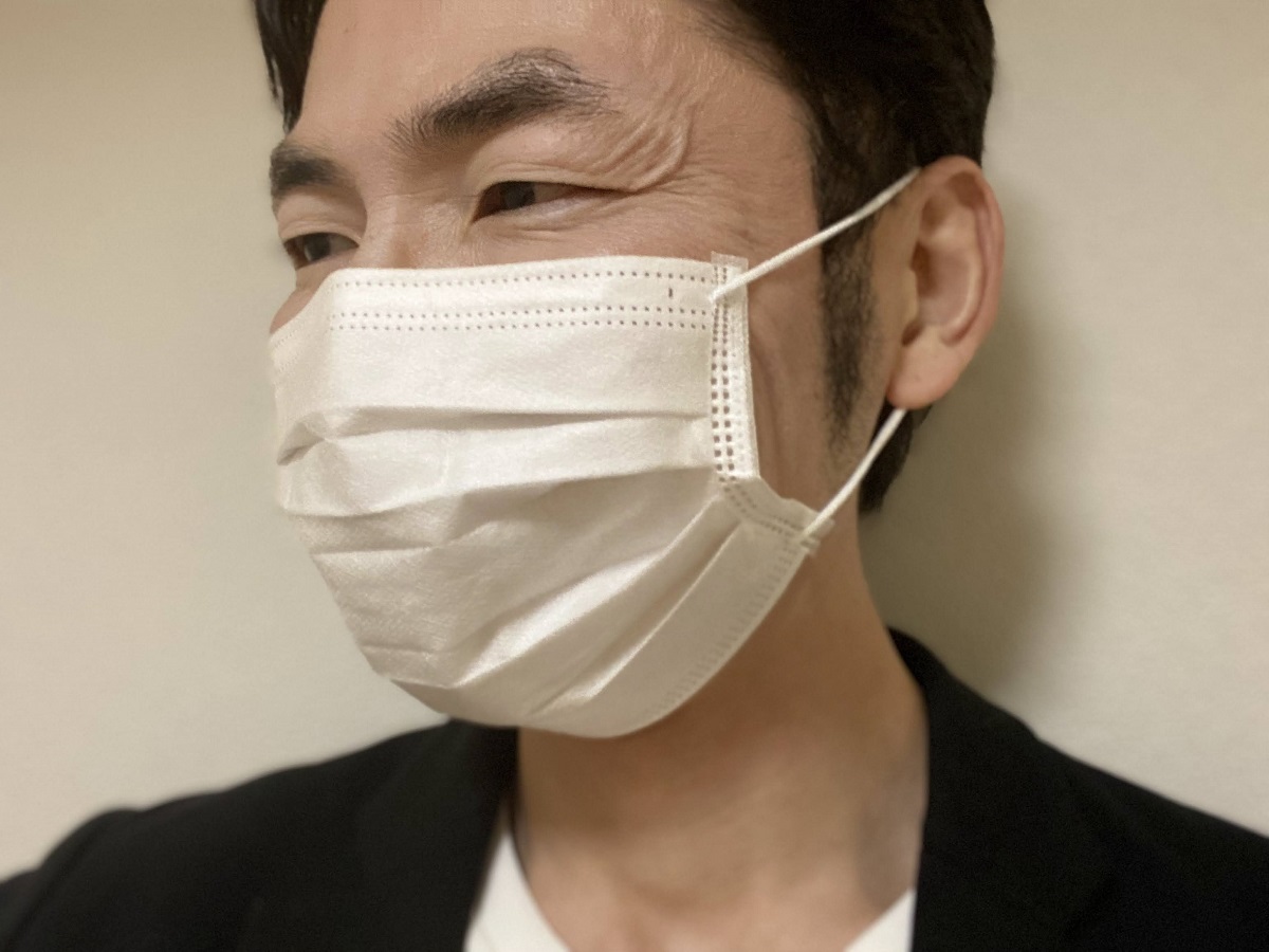 男の美容 目じりのシワをボトックスで減らした体験談 画像 医療ライター庄部勇太の取材ノート 男の美容 目じりのシワをボトックスで減らした体験談 画像 医療ライター庄部勇太の取材ノート